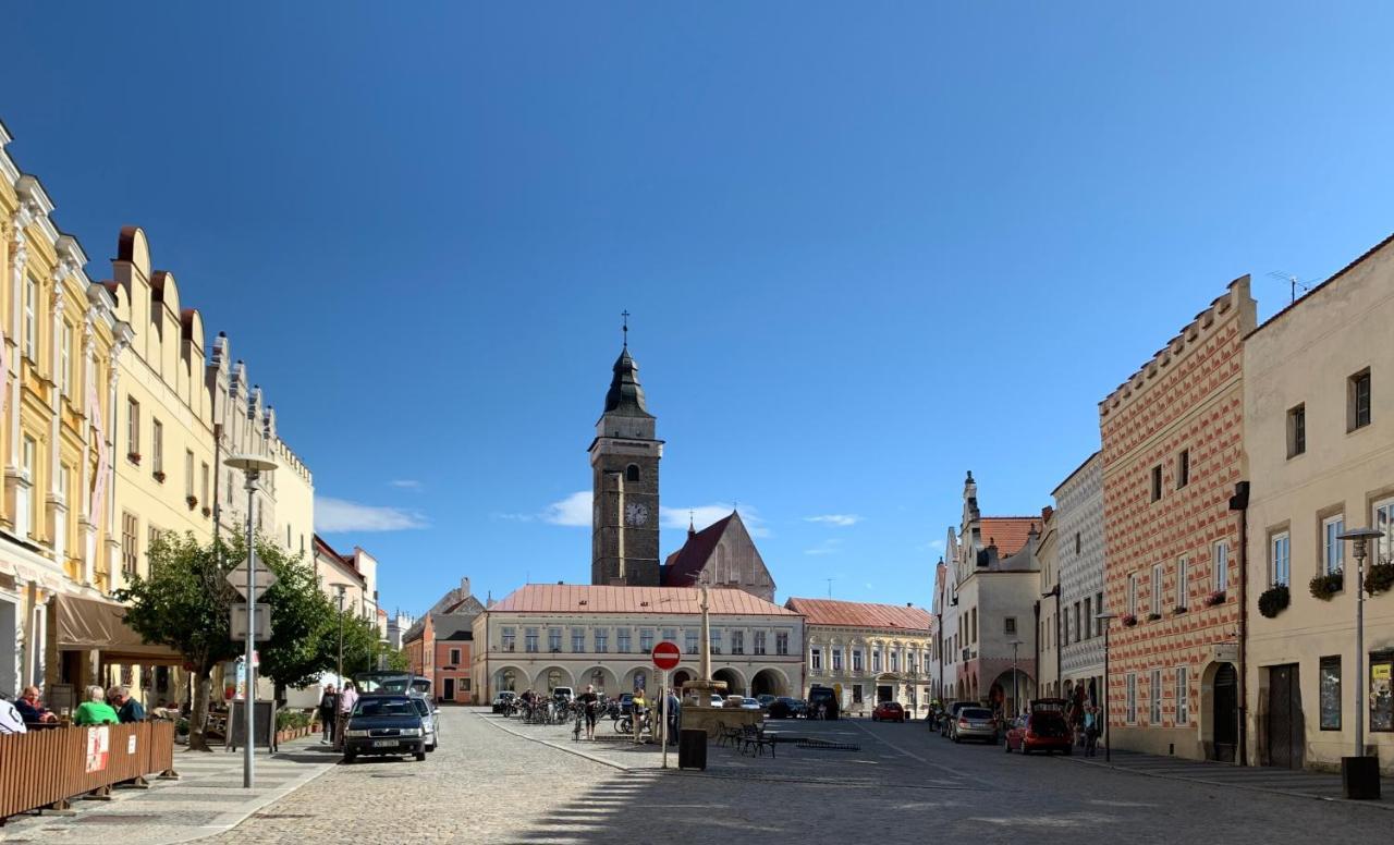 U Dr. Fausta Appartement Slavonice Buitenkant foto